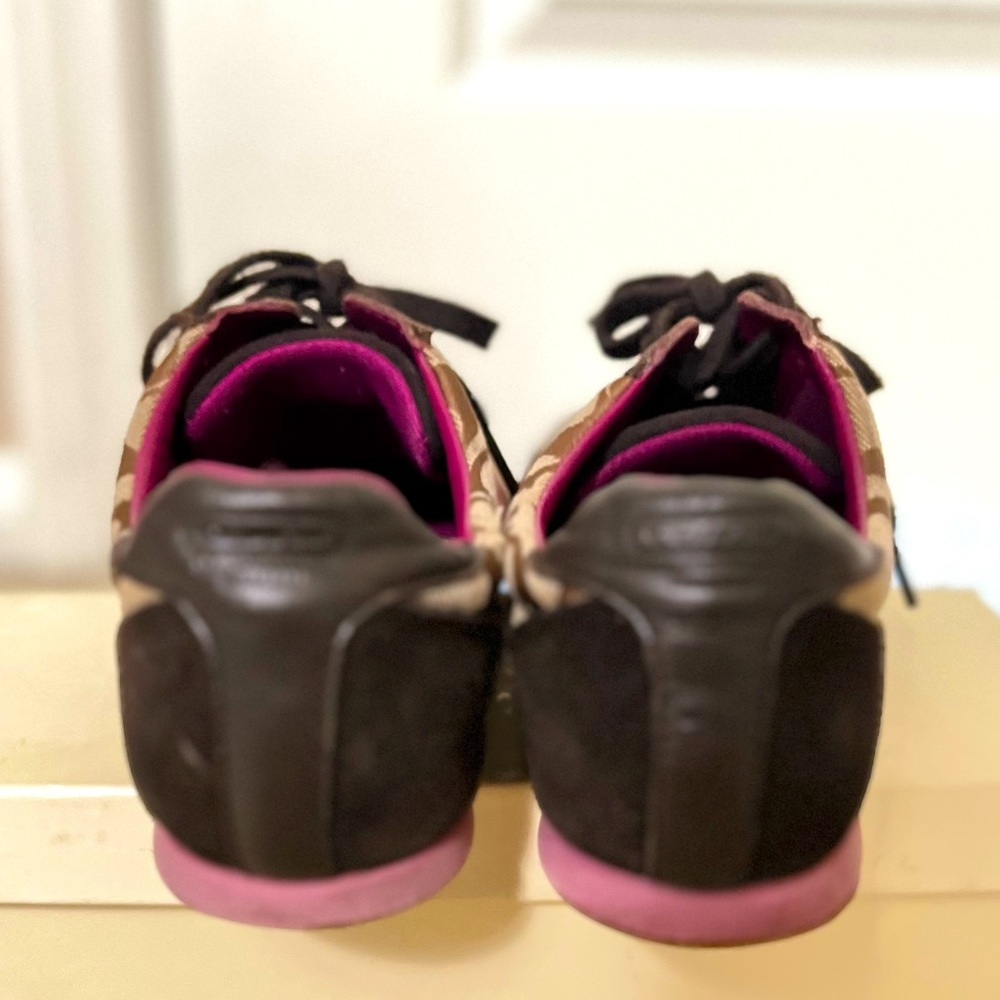 Coach Sneakers - Picture 4 of 8